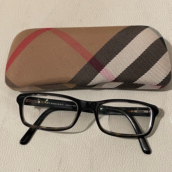 Burberry eye Frame - Picture 1 of 13